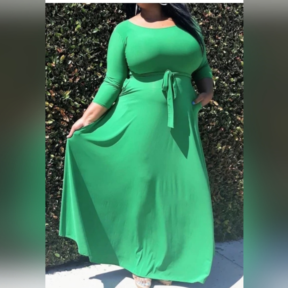 Maxi dress green plus 1x